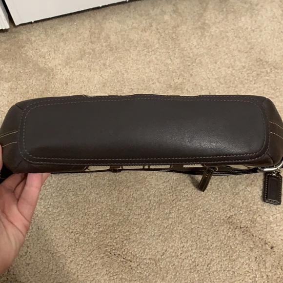 Coach purse - Picture 3 of 10